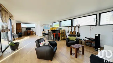 Apartment in La Rochelle (17000)