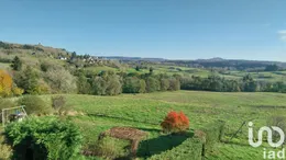 Traditional house in LA TOUR D'AUVERGNE (63380)