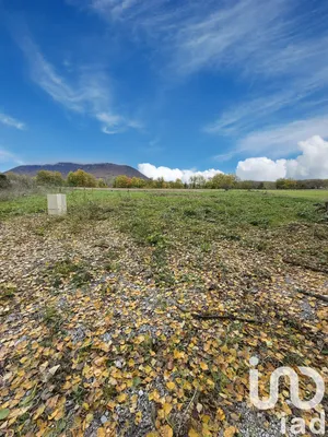 Building plot in Éloise (01200)