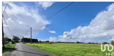 Terrain à bâtir à Lencloître (86140)