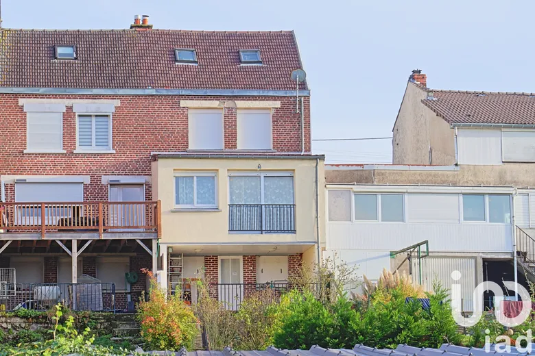 Maison 6 pièces 98 m² · à Beaurains · 98 m² · 168 000 €