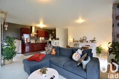 Apartment in Mantes-la-Jolie (78200)