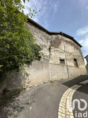 Maison de village à Attigny (88260)
