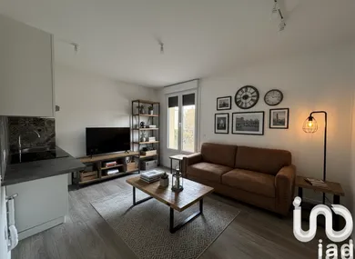 Apartment at Bagneux (92220)