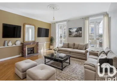 Appartement à Nantes (44000)