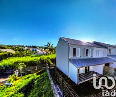 House in saint pierre (97410)
