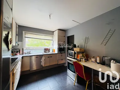 Apartment in Le Blanc-Mesnil (93150)