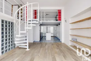 Apartment at Paris (75011)