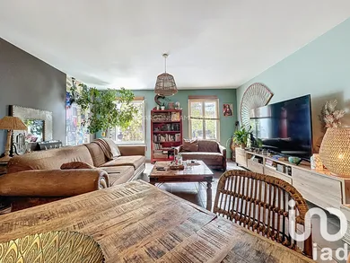 Apartment in Six-Fours-les-Plages (83140)