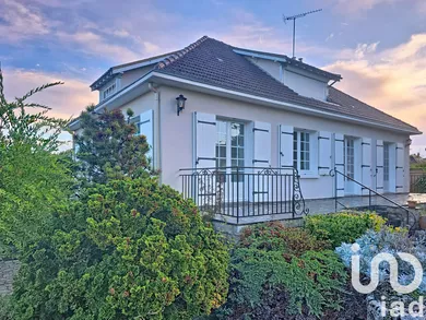 Traditional house in Gien (45500)