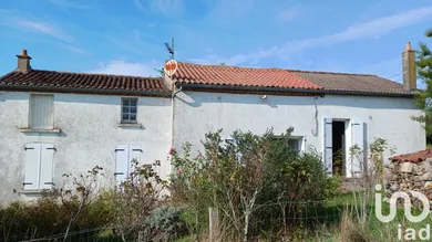House in Saint Maurice Étusson (79150)