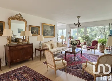 Apartment in Aix-en-Provence (13100)