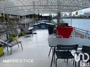 Péniche à Levallois-Perret (92300)