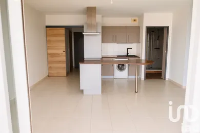 Appartement à La Rochelle (17000)