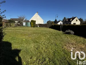 Terrain à bâtir à Villeneuve-le-Comte (77174)