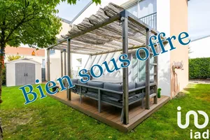 House at Villecresnes (94440)