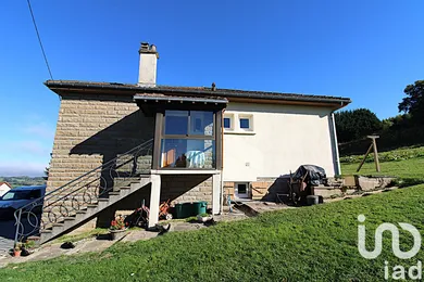 Maison à Bourganeuf (23400)