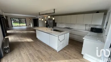 House in Idron (64320)