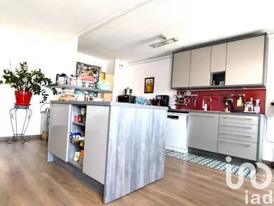 Appartement à Hyères (83400)