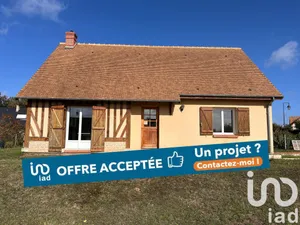 House at Chambois (27240)