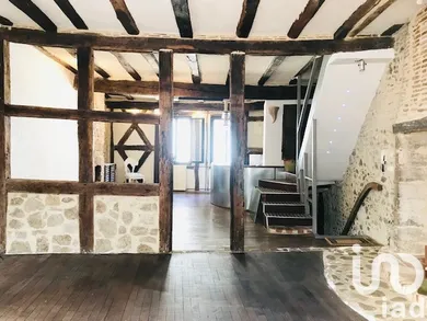 Apartment in Montluçon (03100)