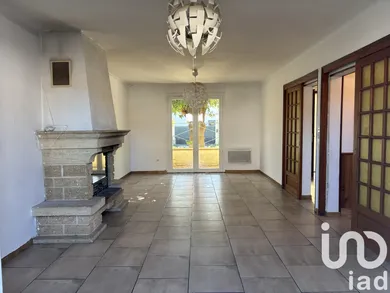 House in Le Pontet (84130)