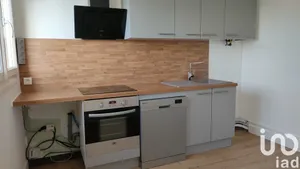 Apartment at Reims (51100)