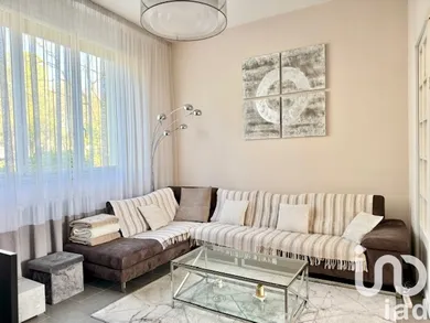 Townhouse at Beauvais (60000)