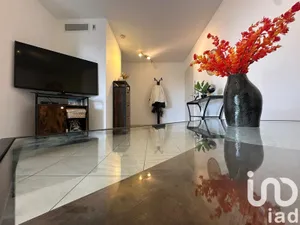 Appartement à Saint-Laurent-du-Var (06700)