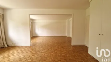 Apartment in Maisons-Laffitte (78600)
