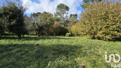 Land at Questembert (56230)