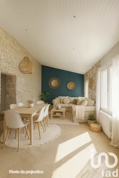 House at Angliers (17540)