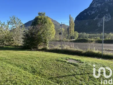 Terrain à bâtir à Bielle (64260)