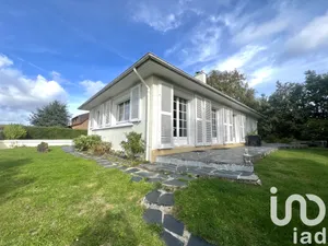 Detached house at Saint-Léonard (62360)