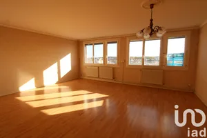 Apartment at Le Mans (72100)