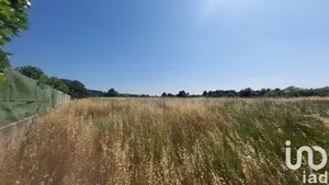 Land at Générac (30510)