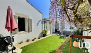 Traditional house in La Flotte (17630)