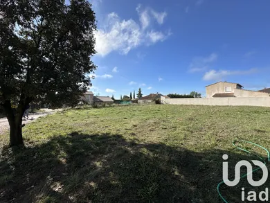 Building plot at Pertuis (84120)