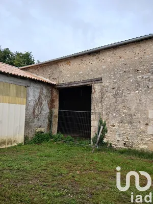 Maison de village à Saint-Secondin (86350)