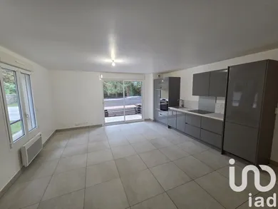 Appartement à Auvers-Saint-Georges (91580)