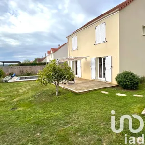 House at Chevannes (91750)