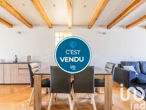 Maison à Villeneuve-le-Roi (94290)