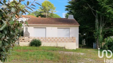 Traditional house at Saint-Jean-de-Monts (85160)