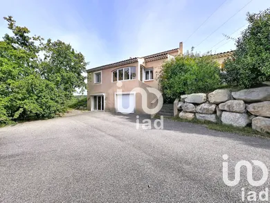 Traditional house in NIOZELLES (04300)