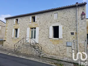 Village house in Lamothe-Montravel (24230)