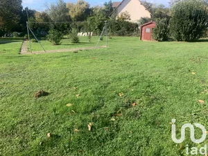 Land at Moncé-en-Belin (72230)