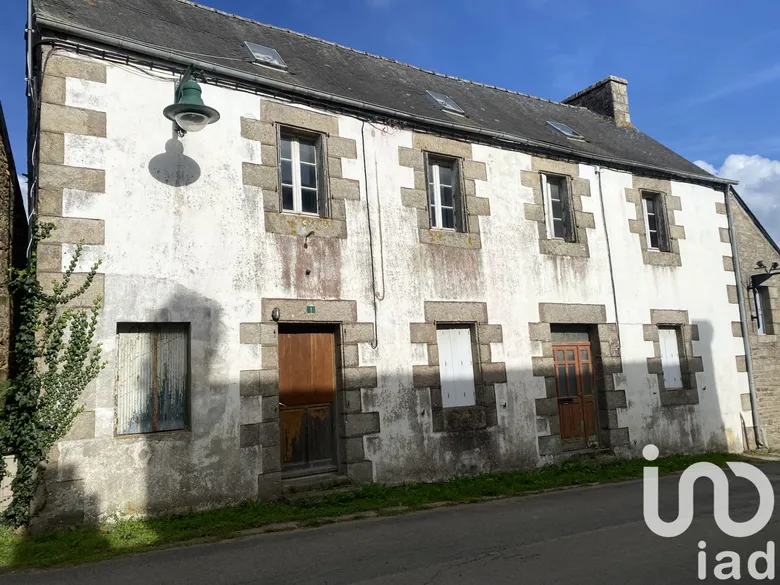 Maison 6 pièces 130 m² · à Plufur · 130 m² · 55 000 €