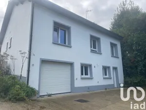 Traditional house at Chessy (77700)