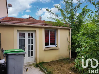 Traditional house in Le Thillay (95500)