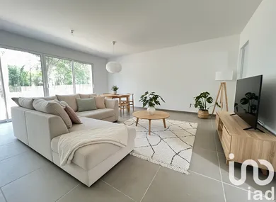 Maison traditionnelle à Eysines (33320)